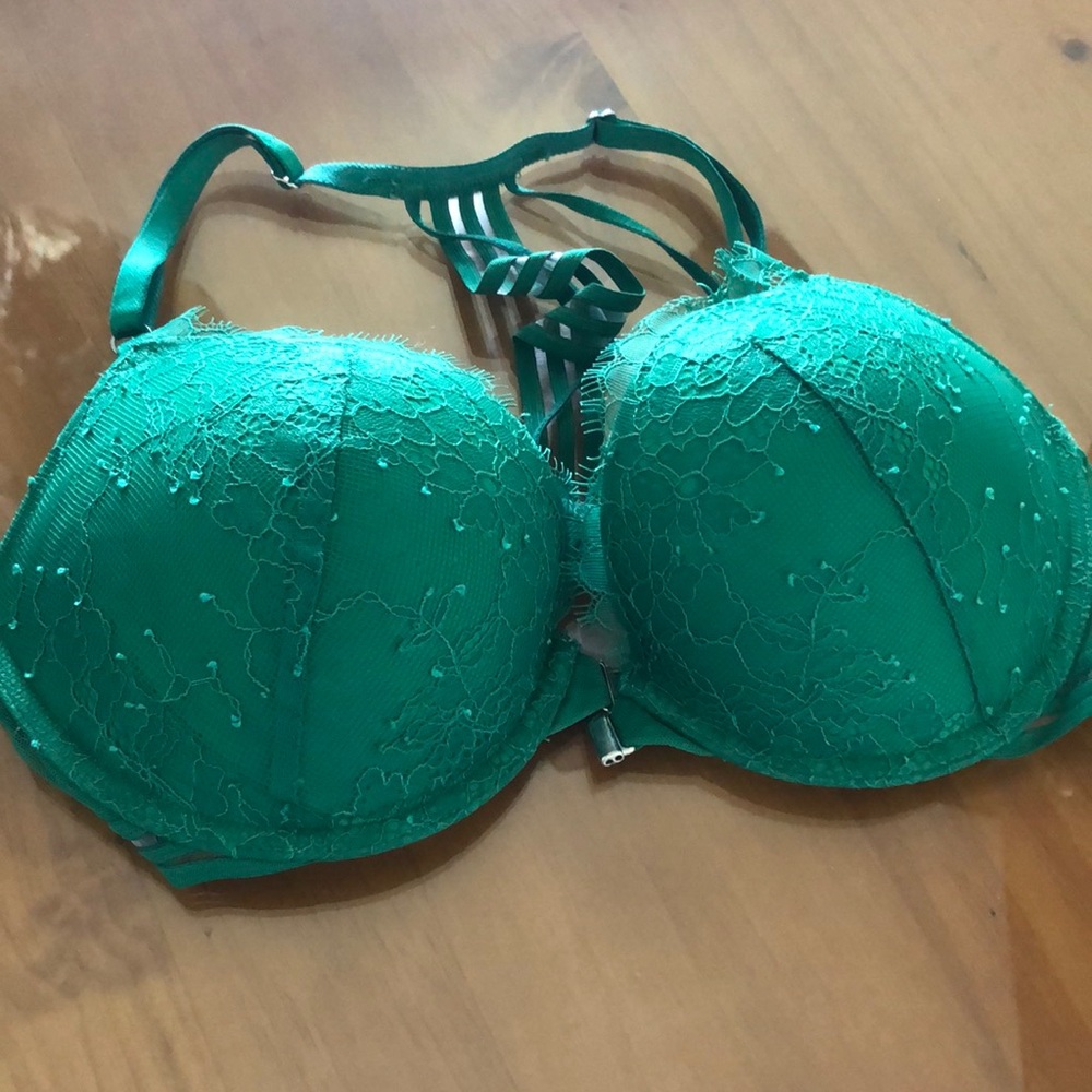 VS 34 C padded bra